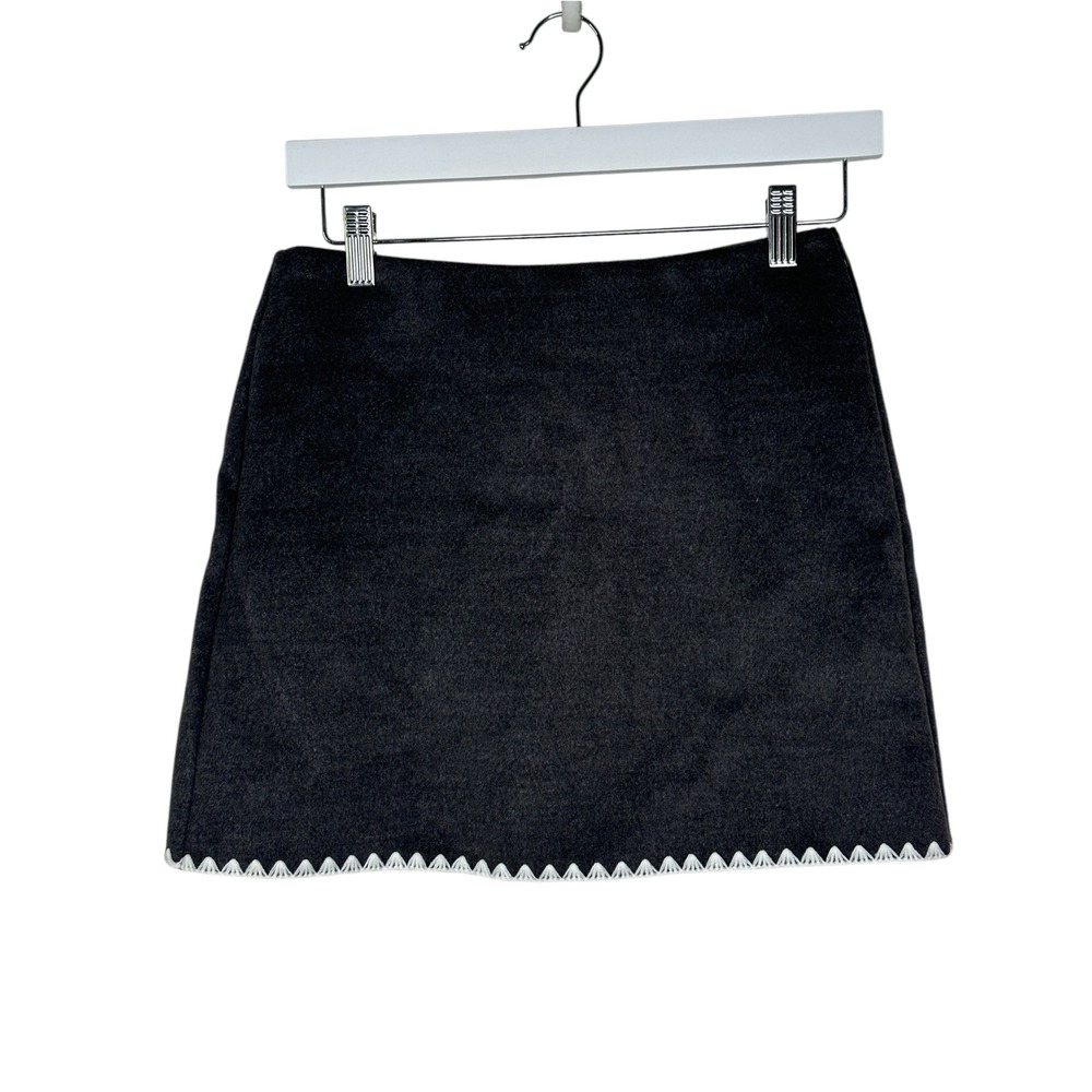 NEW Commense Mini Skirt Small Grey Scallop Trim Embroidered Felt A-Line